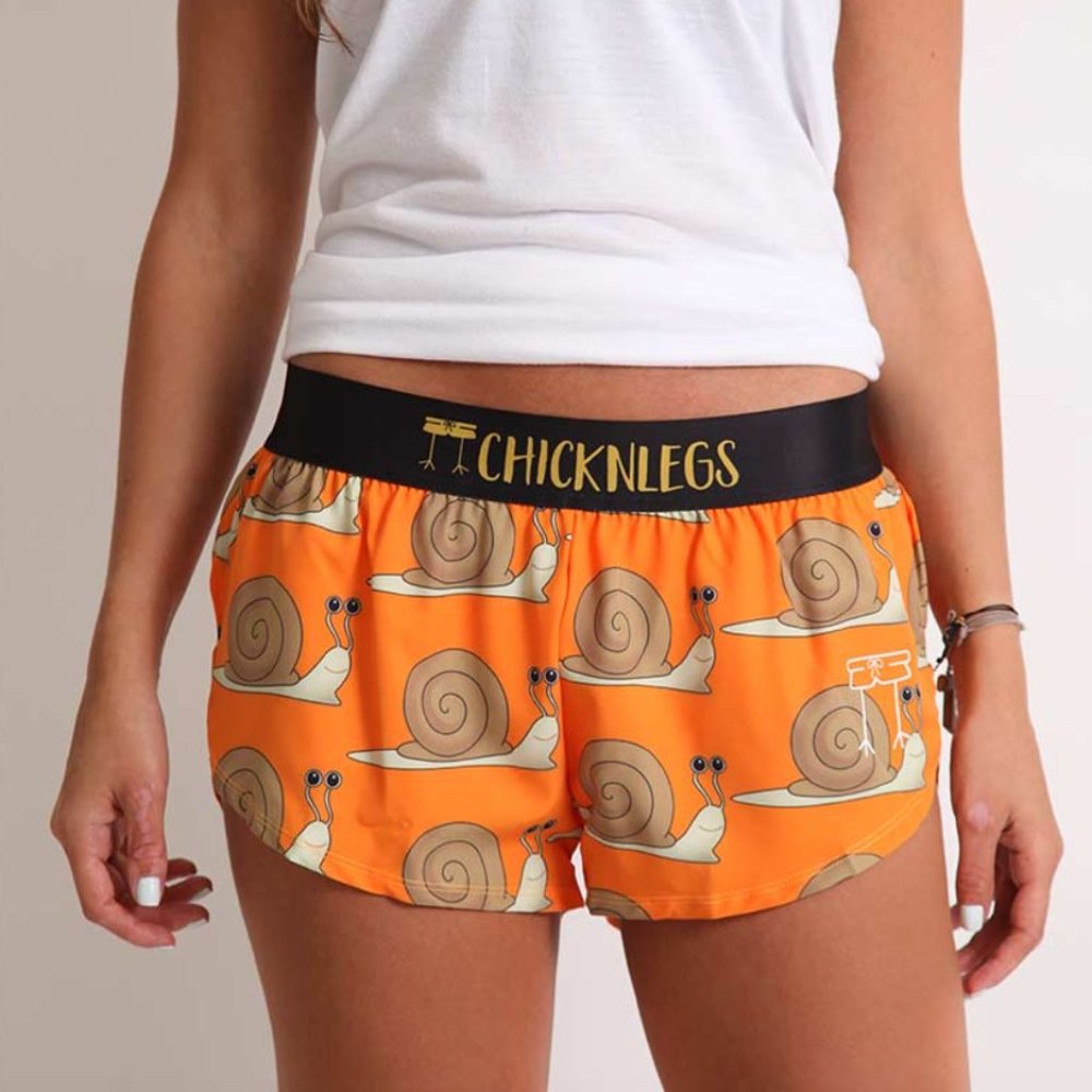Chicknlegs Women's Snails Pace 1.5" Split Shorts, Medium